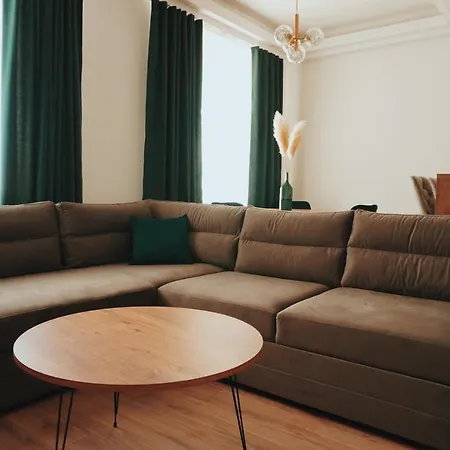 Merdz & Fitness Sky Apartment Skopje